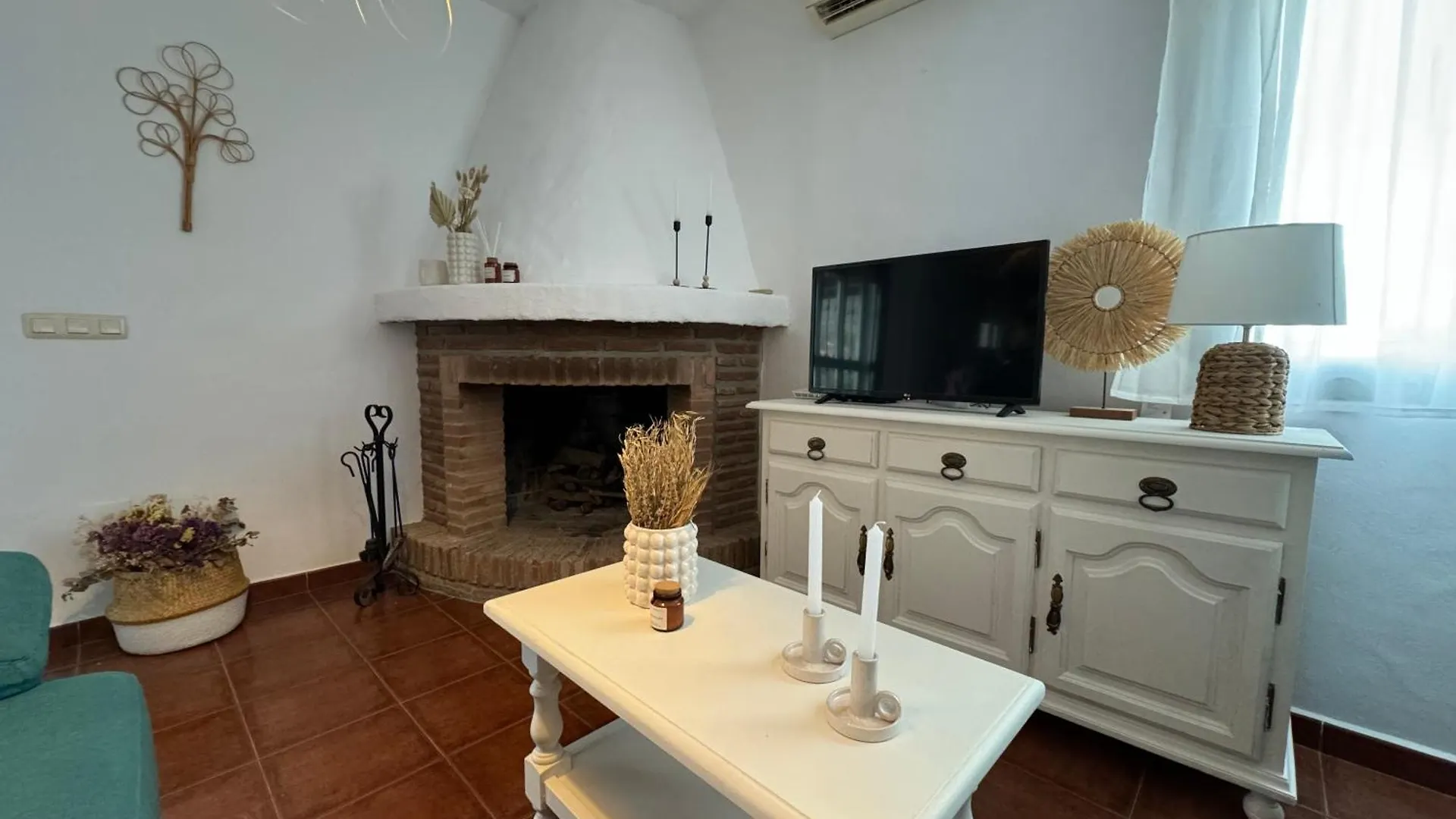 Villa En Frigiliana Con Piscina, Jacuzzi Y Espectaculares Vistas Spain