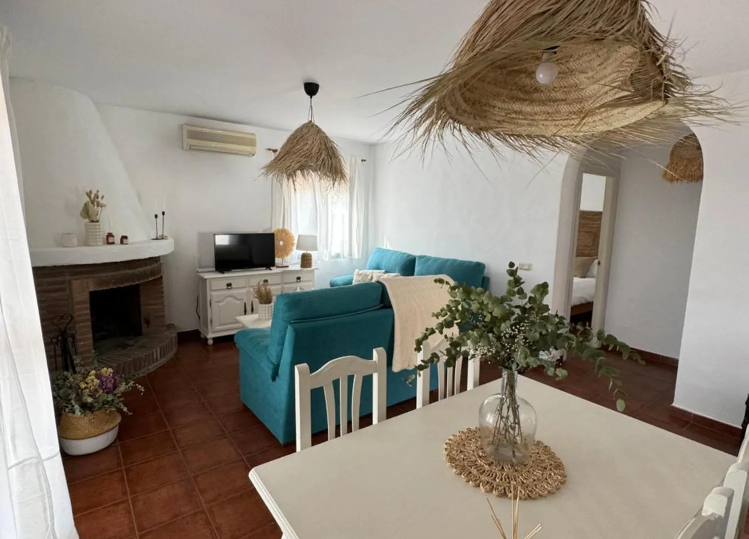 Villa En Frigiliana Con Piscina, Jacuzzi Y Espectaculares Vistas